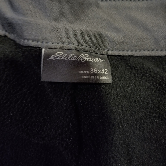 Eddie Bauer fleece lined tech pants size 36x32 - Picture 3 of 5